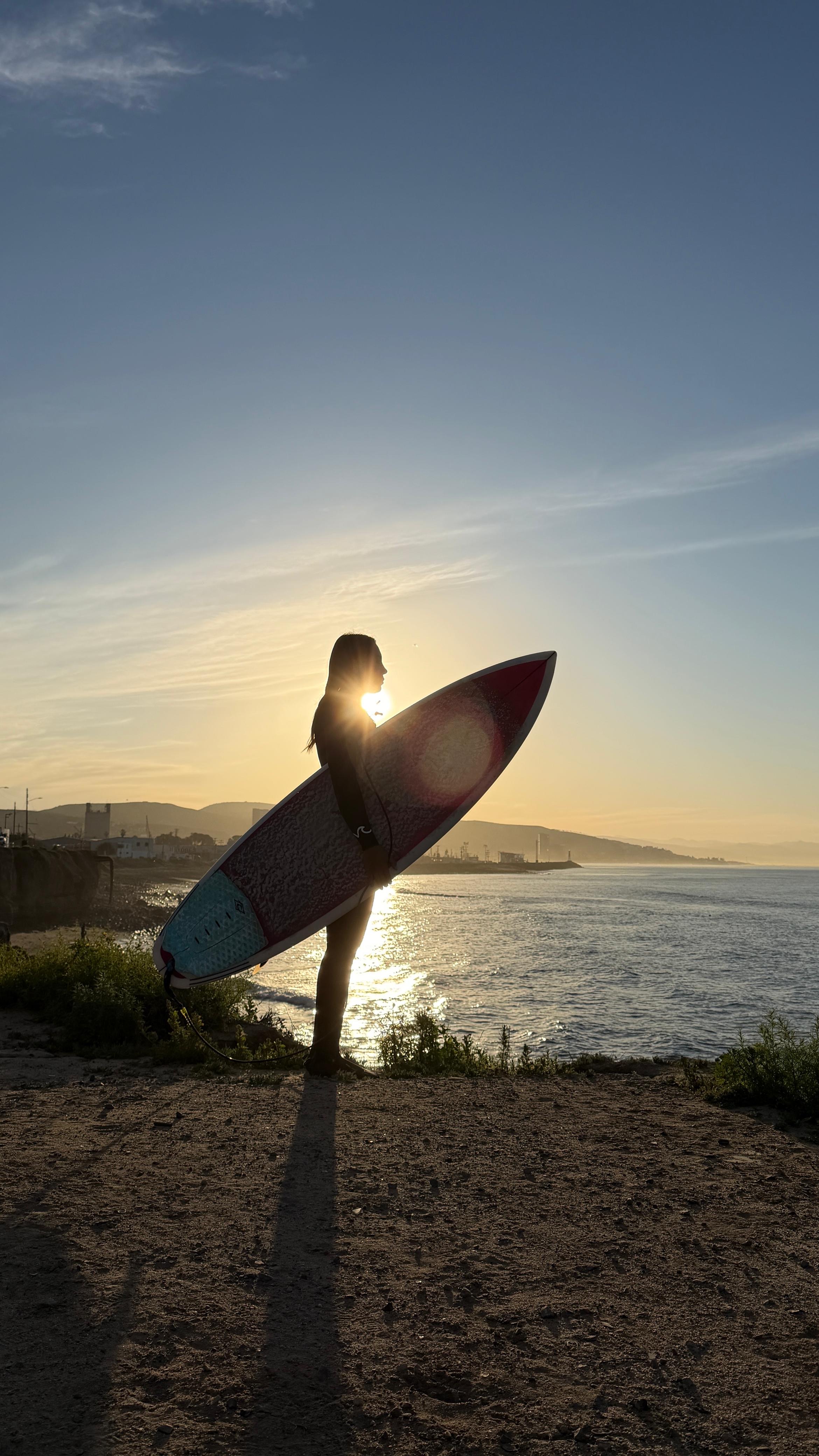 Beginner surf class in San Miguel (Ensenada)