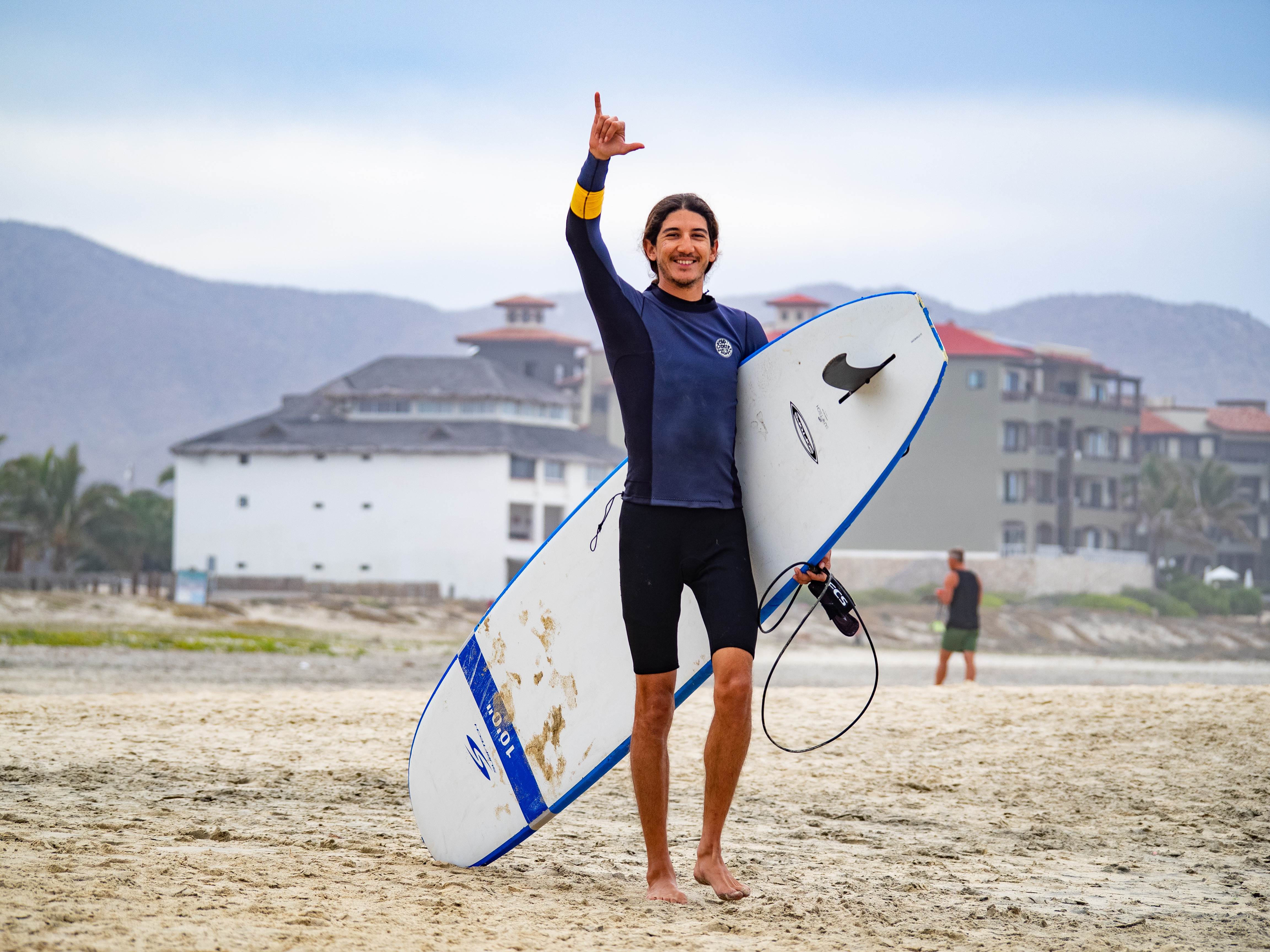 Beginner Surf Lessons at Los Cabos SJC in Costa Azul